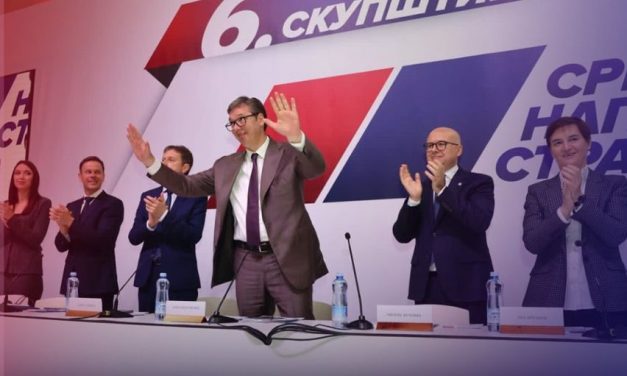 Pre poziva na dijalog, Vučić objavio i video o orlovima i vranama