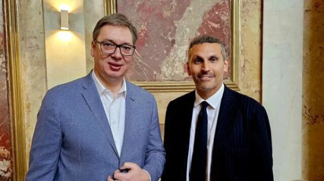 Aleksandar Vučić i vlasnik Mančester sitija zajedno gledaju meč na stadionu “Rajko Mitić”: Haldun je veliki prijatelj Srbije