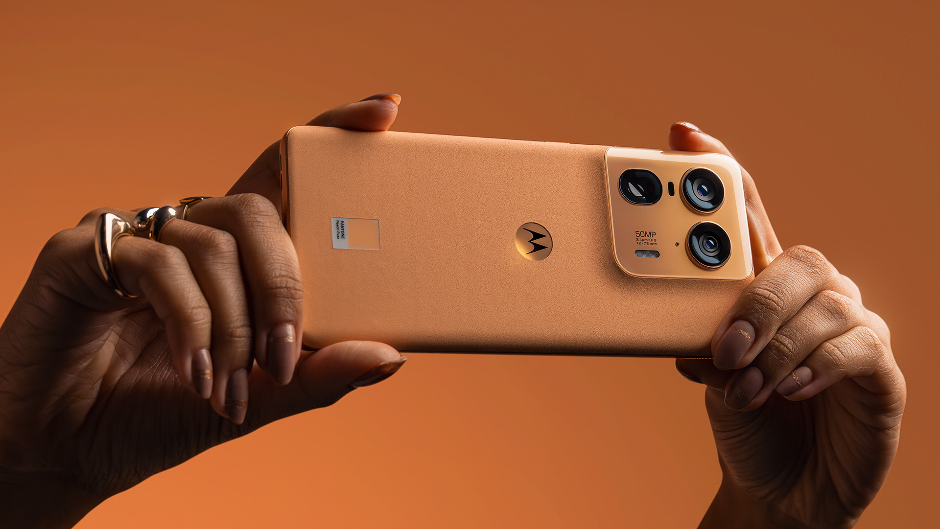 Fotografije i specifikacije Motorola X50 Ultra izašle u TENAA listingu
