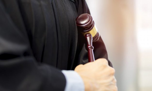 Raspisana poternica za poljskim sudijom koji je pobegao u Minsk: Osumnjičen za delo za koje mu preti doživotna