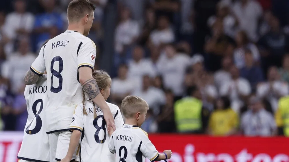 Noć kada se Toni Kros oprostio od Madrida, suze i aplauzi za neponovljivog Nemca