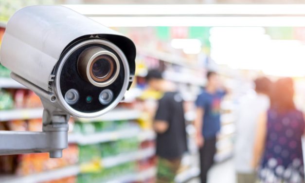Tereza odglumila povredu za Oskara, ali nije računala na kameru: Bizarna scena u supermarketu