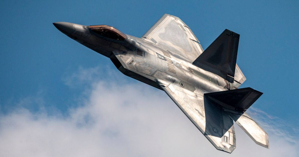 Amerika pravi šestu generaciju stelt lovaca-bombardera koji će zameniti F-22 Raptor