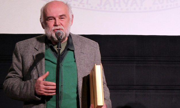 Zatvorila vrata kod rođenog oca: Ovo je Berčekova ćerka kojoj se glumac nije pojavio na venčanju FOTO