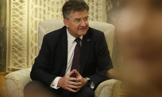 Lajčak: Informisao sam članice SE i EU o dinamici dijaloga Beograda i Prištine