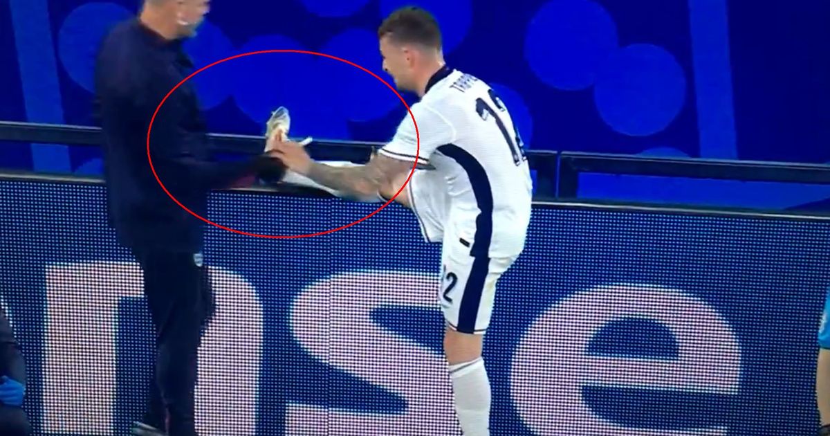 otkriveno-kakav-je-doping-koristio-fudbaler-engleske-na-mecu-sa-srbijom-to-vam-ne-bi-palo-ni-na-kraj-pameti.jpg Otkriveno kakav je „doping“ koristio fudbaler Engleske na meču sa Srbijom: To vam ne bi palo ni na kraj pameti