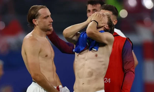 Slomljeni i uplakani Modrić o teorijskim šansama Hrvatske koje zavise i od Srbije: Teško, nama se nikad ništa nije poklopilo