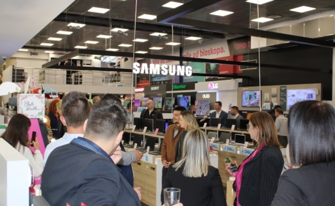 Otvorena prva Samsung experience zona u Srbiji