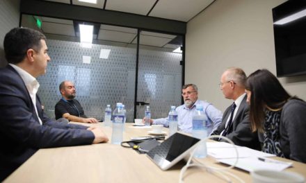 Pretnje ne smeju proći nekažnjeno: Ambasador Misije OEBS i predstavnici Radne grupe za bezbednost novinara posetili Danas