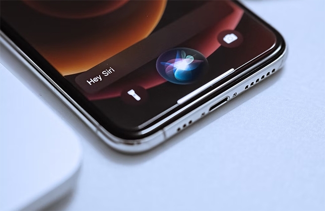 Apple želi da se otarasi Hey Siri