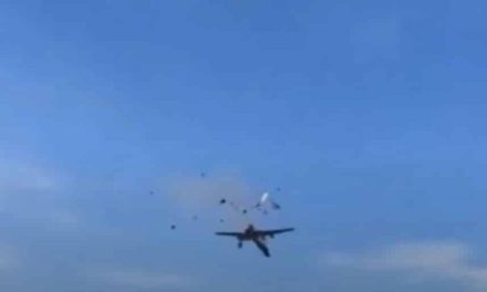Sudarila se dva aviona na aeromitingu u Dalasu (VIDEO)