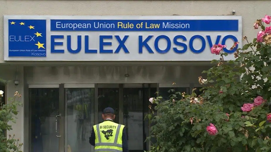 Euleks snabdeo hranom i odećom pripadnike Policije Kosova na prelazu Jarinje
