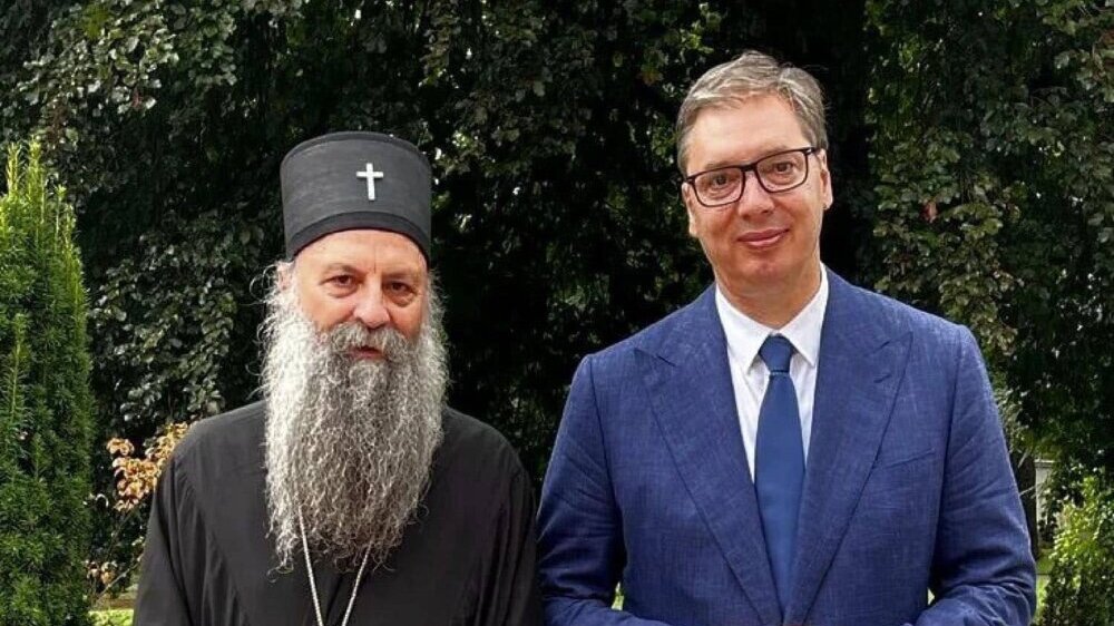 Vučić na sastanku sa patrijarhom Porfirijem