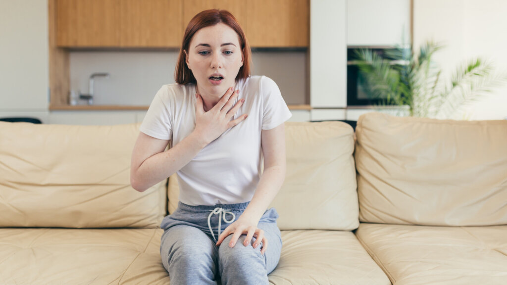 Kako da razlikujete napad panike od srčanog udara?