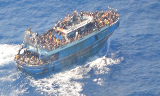 Grčka spasila 52 migranta sa jedrilice na otvorenom moru kod nenaseljenog ostrva