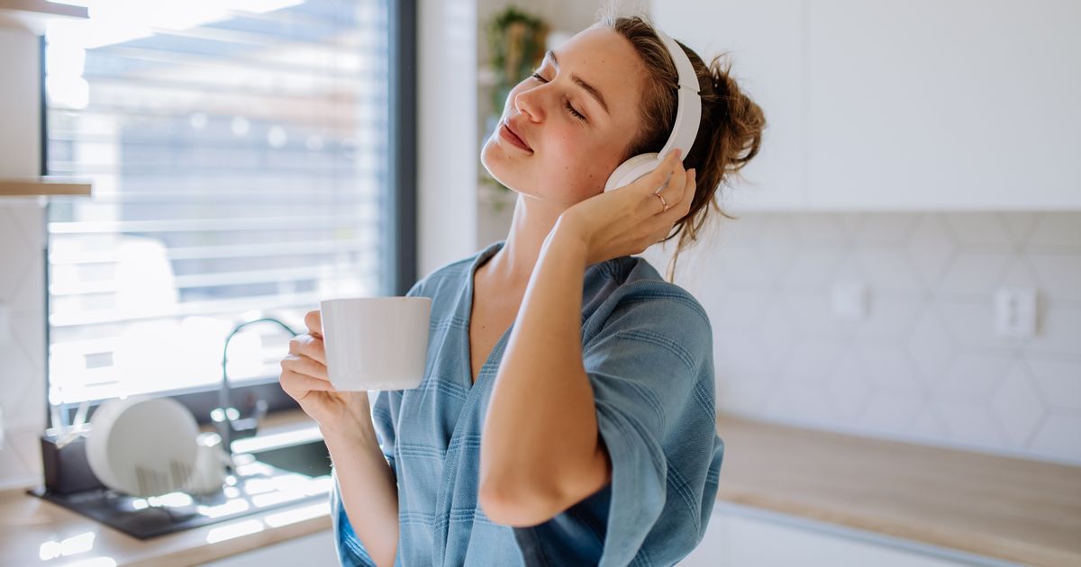 Slušanje muzike rano ujutru može doprineti zdravlju: Utiče čak i na imunitet, a evo i kako