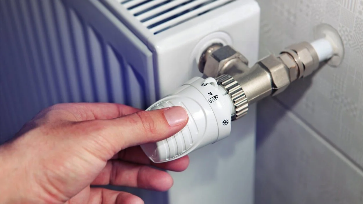 Trikovi kako zadržati toplotu u kući i smanjiti račun za grejanje