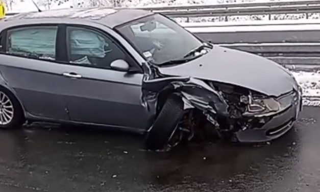 Snimak stravičnog sudara na Milošu Velikom: Jedna osoba povređena, automobili razlupani
