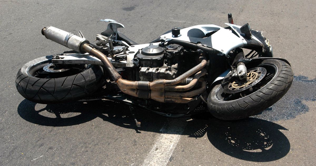 nesreca-kod-avale-muskarac-pao-s-motora.jpg Nesreća kod Avale: Muškarac pao s motora