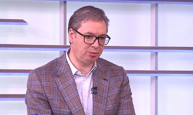 Vučić: Nikad nisam bio ničiji potrčko, što se za Grlić-Radmana ne može reći