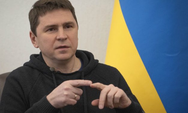 Podoljak: Možete pobediti Rusiju samo ako se ne plašite i verujete u svoju snagu