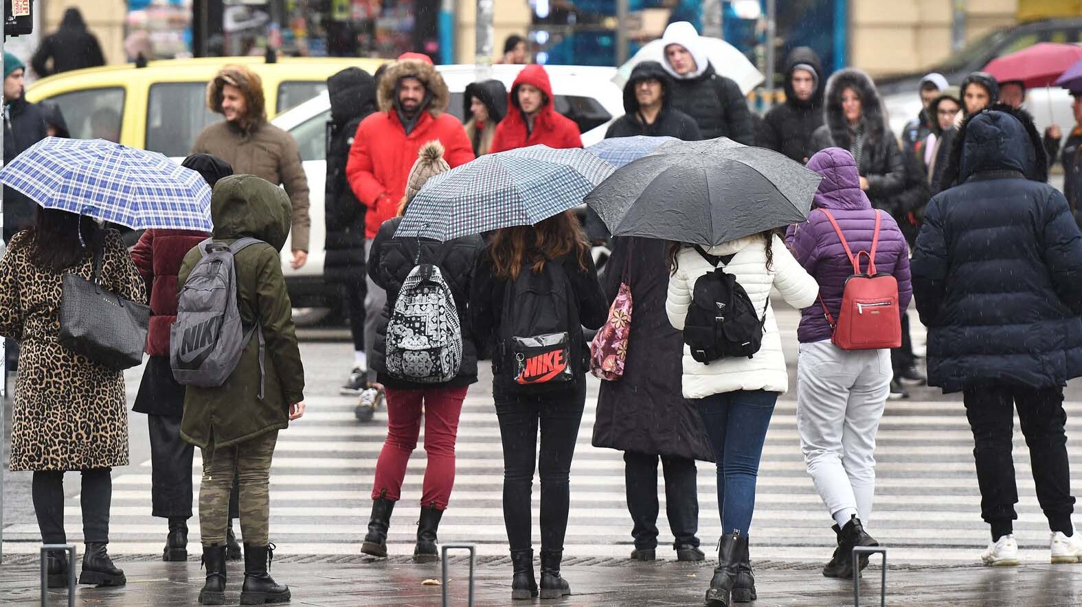 u-srbiji-danas-hladnije-vreme-sa-kisom-na-planinama-sneg.jpg U Srbiji danas hladnije vreme sa kišom, na planinama sneg