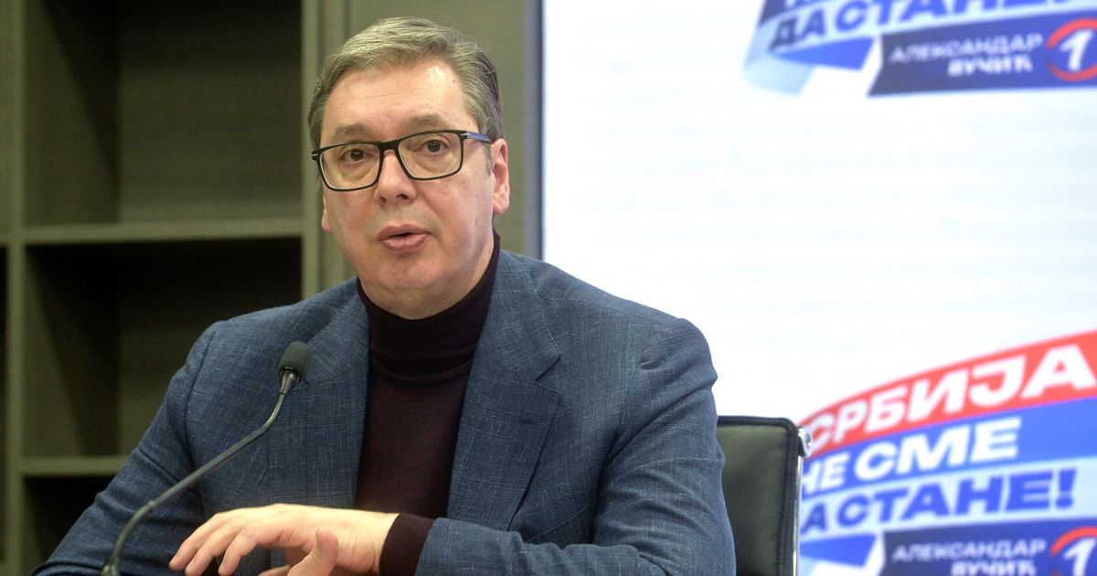 vi-ste-stub-porodice-i-drzave-ovako-je-predsednik-aleksandar-vucic-cestitao-praznik-damama.jpg „Vi ste stub porodice i države“: Ovako je predsednik Aleksandar Vučić čestitao praznik damama