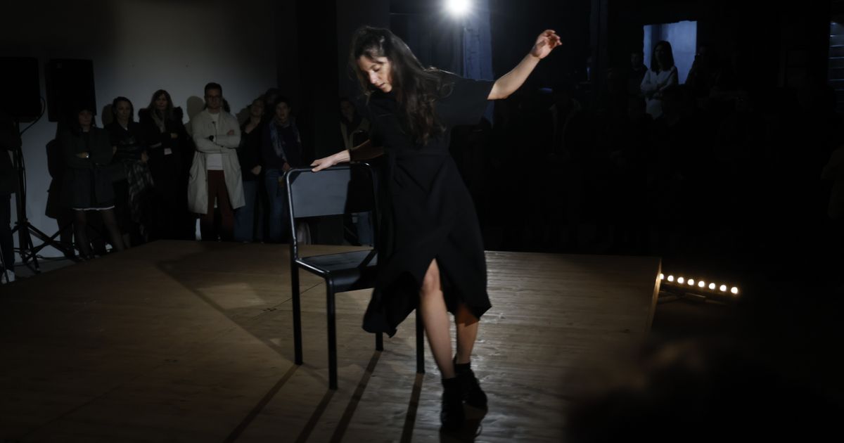 Održana premijera predstave „Neuhvatljiva tačka odlaganja“ u okviru Beogradskog festivala igre