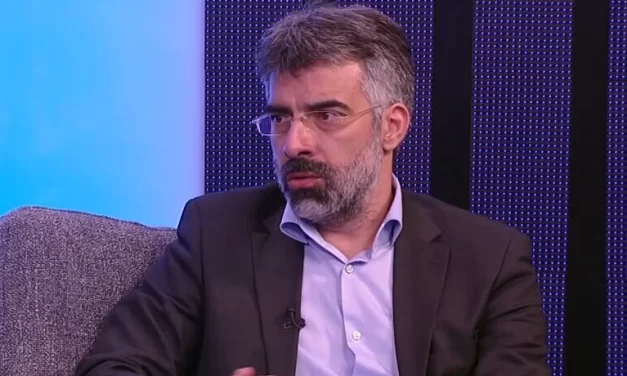 Grupa 46: Sudski proces protiv advokata Kokanovića oslikava sve dublje poniranje ka autoritarnosti u Srbiji