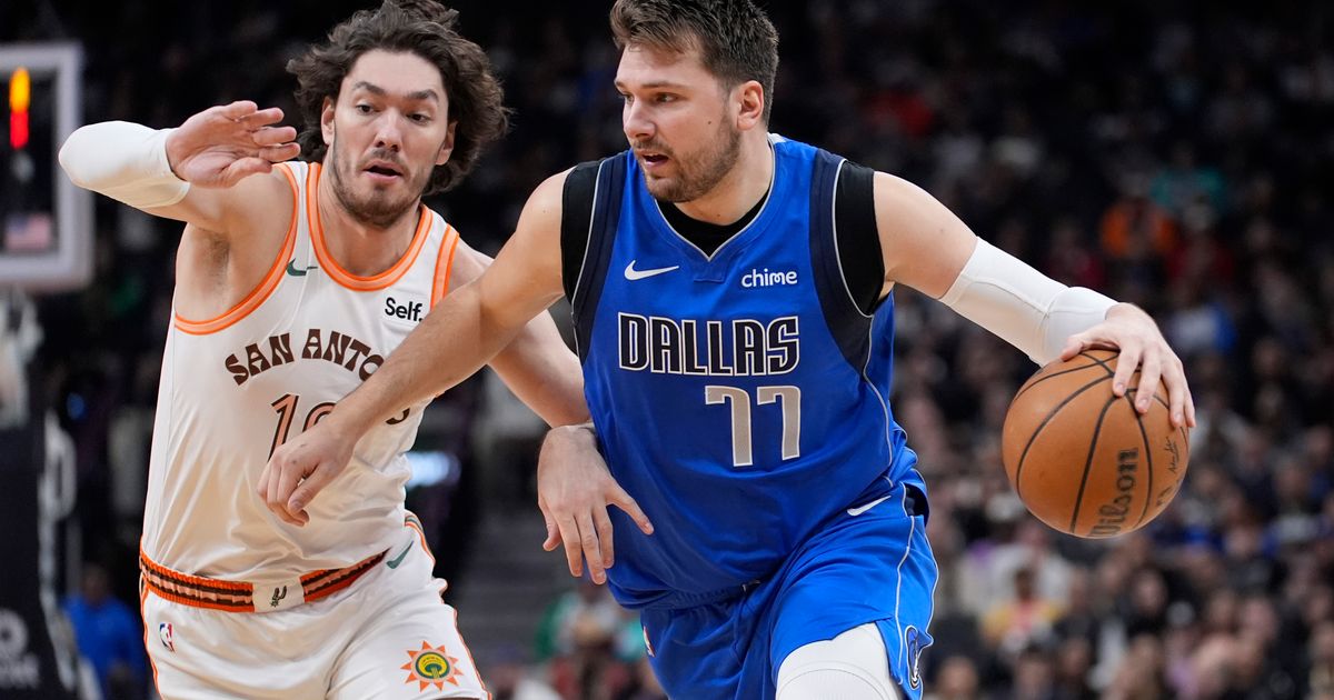 Može i ovako: Dončić imao očajnu noć, ali je novim tripl-dablom srušio rekord