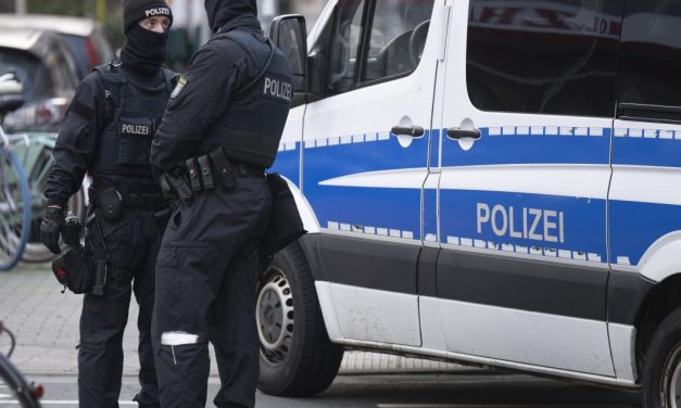 Nemački oficir pokušao da prosledi tajne informacije Rusiji