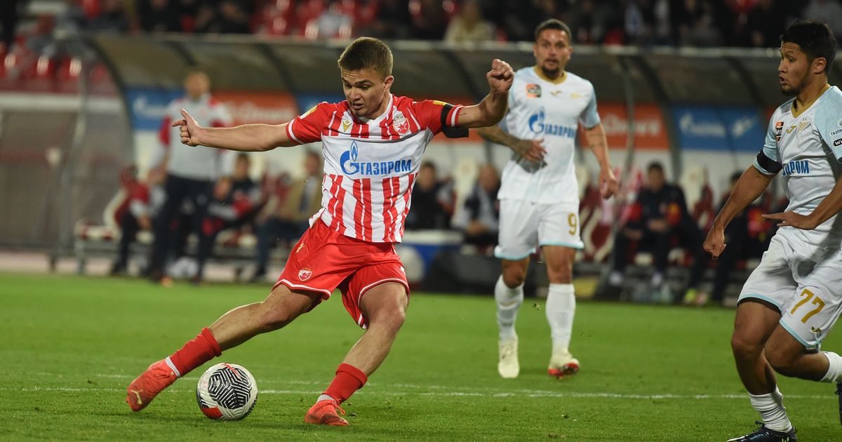 knezevic-raspalio-po-lopti-golman-nije-imao-sanse-pogledajte-gol-kojim-je-zvezda-slavila-protiv-zenita.jpg Knežević raspalio po lopti, golman nije imao šanse: Pogledajte gol kojim je Zvezda slavila protiv Zenita