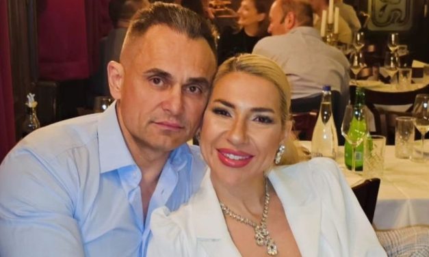 Slika sa slavlja pokazuje kakav odnos Jovana Jeremić ima sa svekrvom: „Ona je žena koja je rodila mog lava“