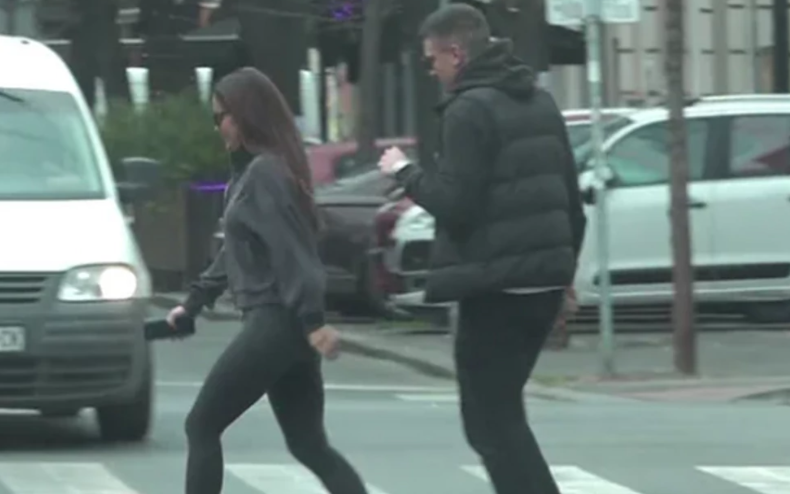 Nije uspela da sakrije: Teodora Džehverović šetka usred Beograda sa novim dečkom, evo o kome je reč! (FOTO)