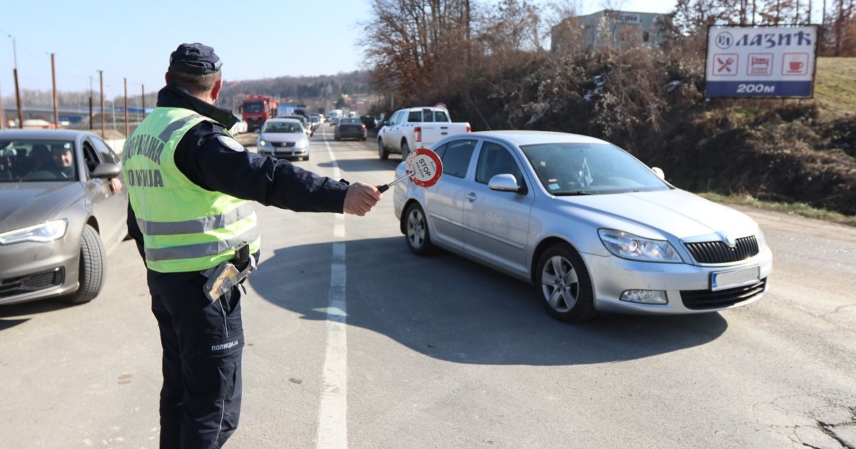 Načelnik saobraćajne policije u Subotici apelovao na vozače da poštuju propise
