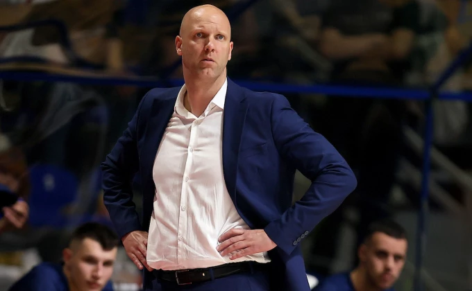 Trener Budućnosti: “Praznik košarke, Partizan došao sa 12 najjačih!“