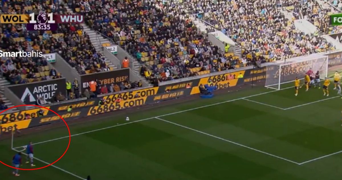 piksimanija-u-premijer-ligi-dzejms-vard-praus-postigao-gol-iz-kornera.jpg „Piksimanija“ u Premijer ligi: Džejms Vard-Praus postigao gol iz kornera!