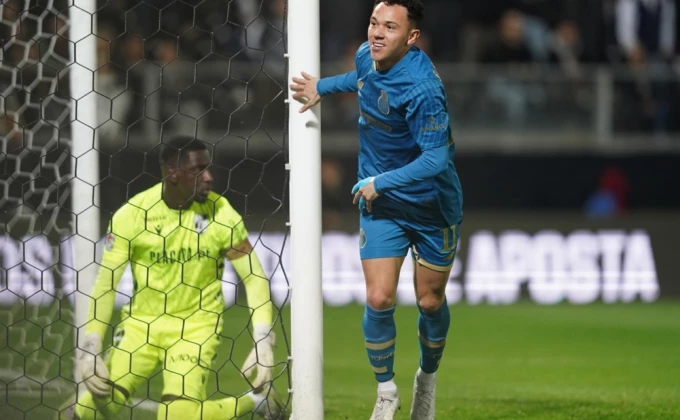sporting-ceka-drugog-finalistu-porto-mu-se-veceras-priblizio.jpg Sporting čeka drugog finalistu, Porto mu se večeras približio