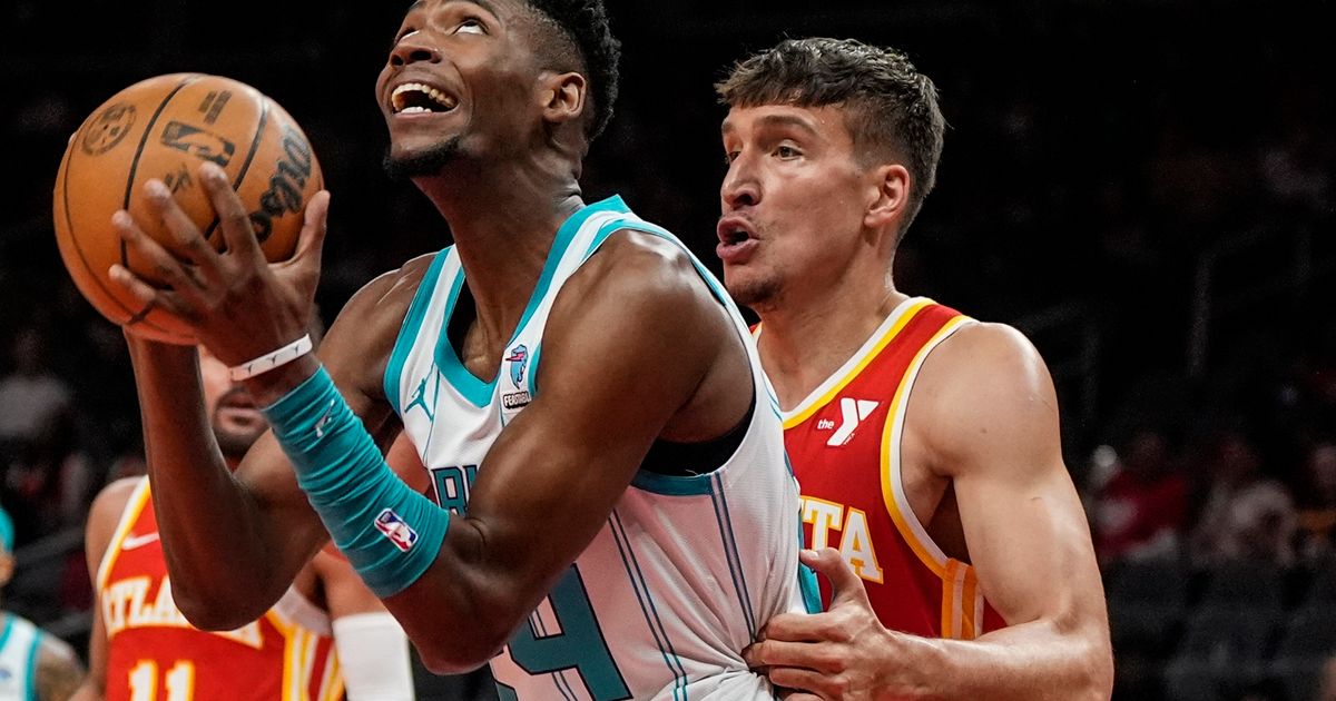 bogdan-bogdanovic-dominirao-pokusevski-i-micic-se-radovali-srpski-nba-derbi-resen-posle-preokreta-i-drame.jpg Bogdan Bogdanović dominirao, Pokuševski i Micić se radovali: „Srpski“ NBA derbi rešen posle preokreta i drame