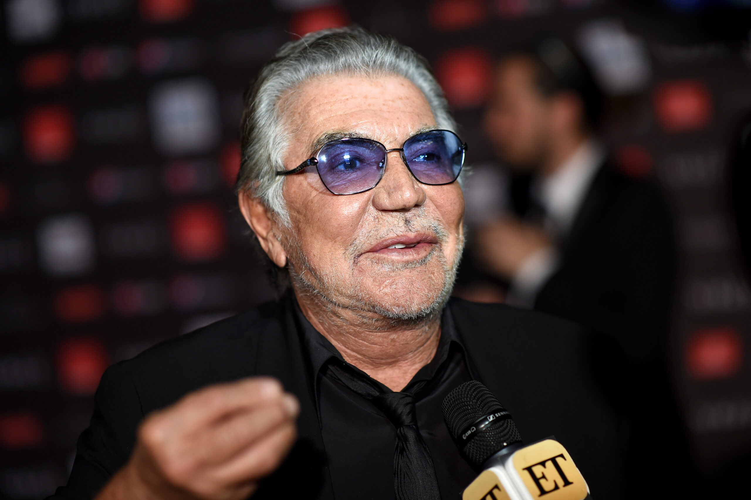 Preminuo Roberto Kavali: Slavni italijanski modni kreator umro u 83. godini