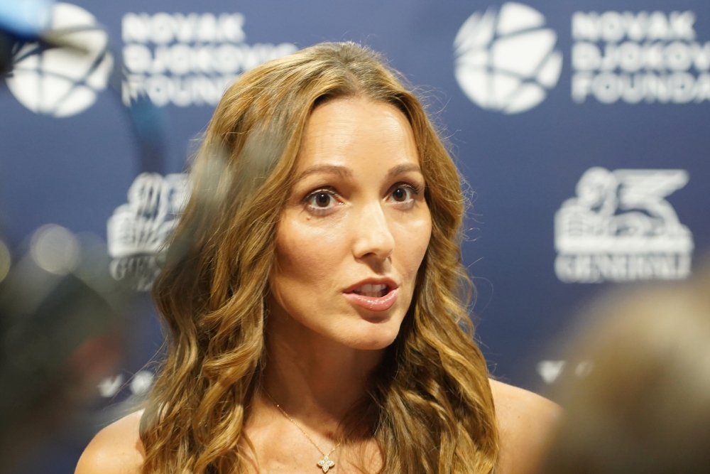 jelena-djokovic-za-3-dana-smrsala-4-kilograma-a-nije-drzala-dijetu-razlog-je-zastrasujuci.jpg Jelena Đoković za 3 dana smršala 4 kilograma, a nije držala dijetu, razlog je zastrašujući