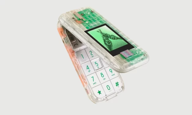 Pivska inovacija – Heineken lansirao „dosadni telefon” za povratak u retro eru