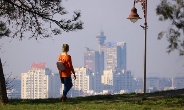 Danas pretežno sunčano, pred kraj dana naoblačenje: Maksimalna temperatura do 27°C