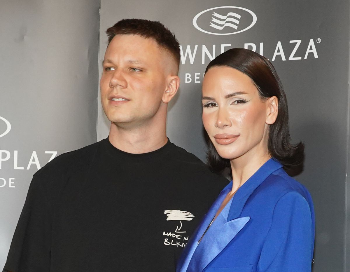 Nikolija konačno pokazala ćerke: Rea i Hana su nestvarne lepotice, a evo na koga liče (foto)